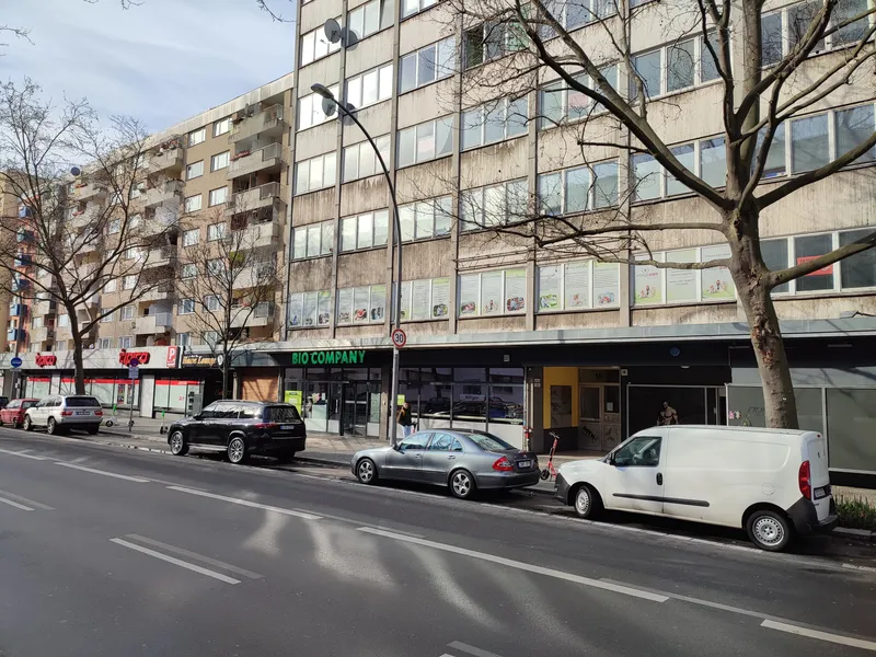 Zentrale Lage Martin-Luther-Straße ( dicht Fuggerstraße ) — photo 1